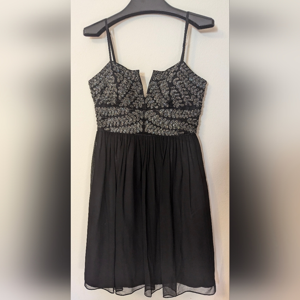 Adrianna Papell Evening Essentials beaded silk black dress size 8